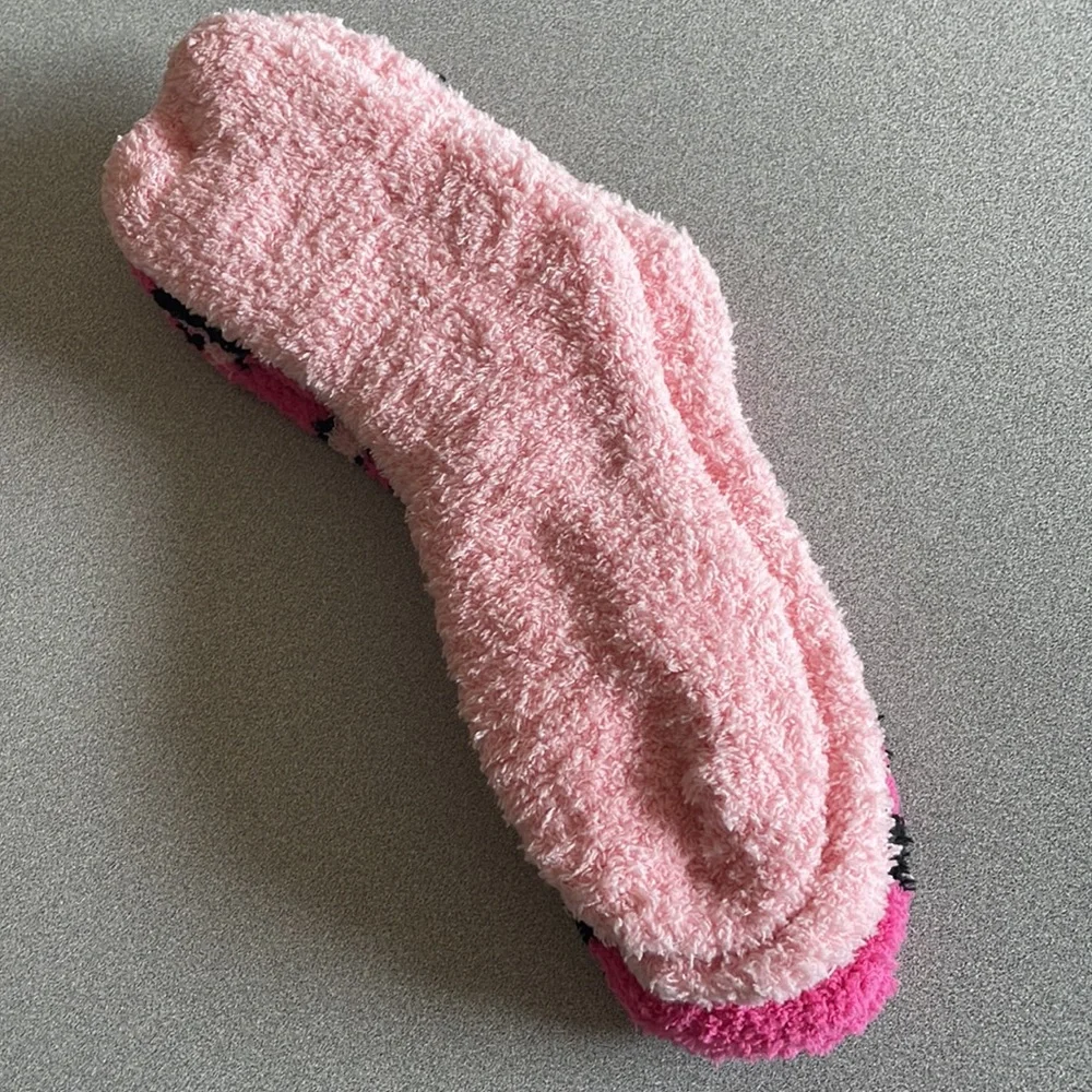 🍄 Two Pair Fuzzy socks